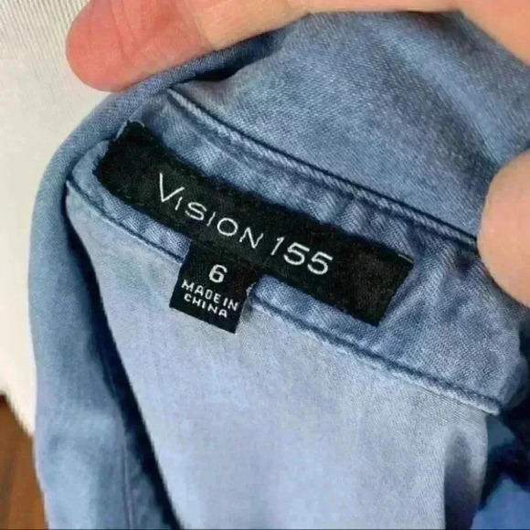 Vision 155 womens top size 6 Blue chambray Floral - Picture 7 of 8